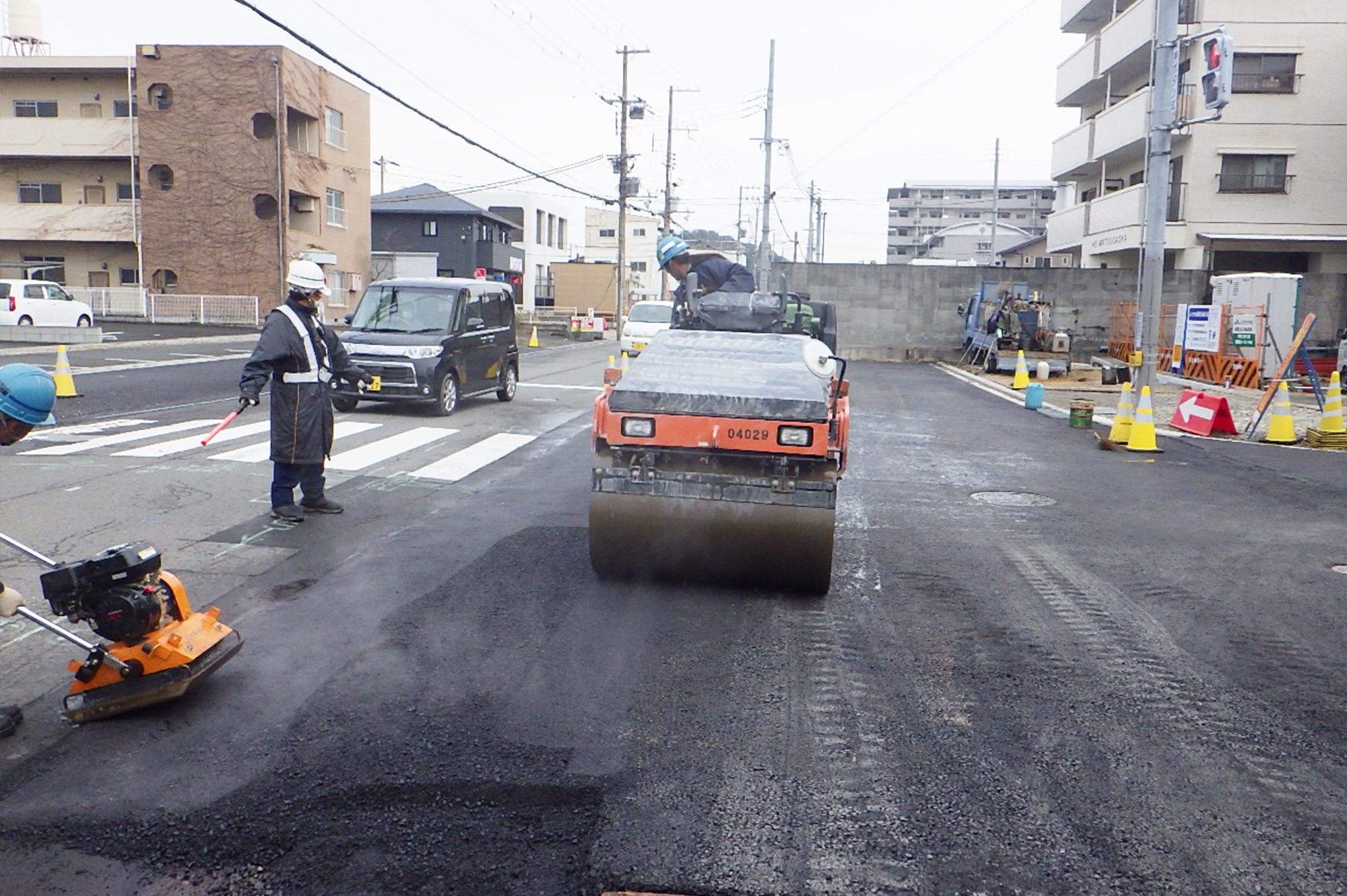 写真：舗装工事